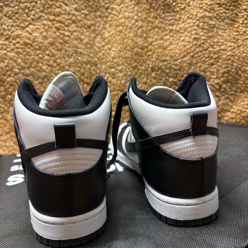 Nike Dunk High - Picture 3 of 4